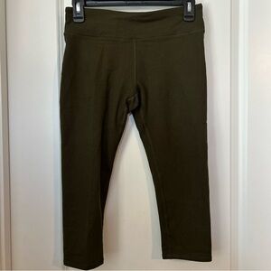Fabletics Cropped Leggings Size Small Women’s Olive Green